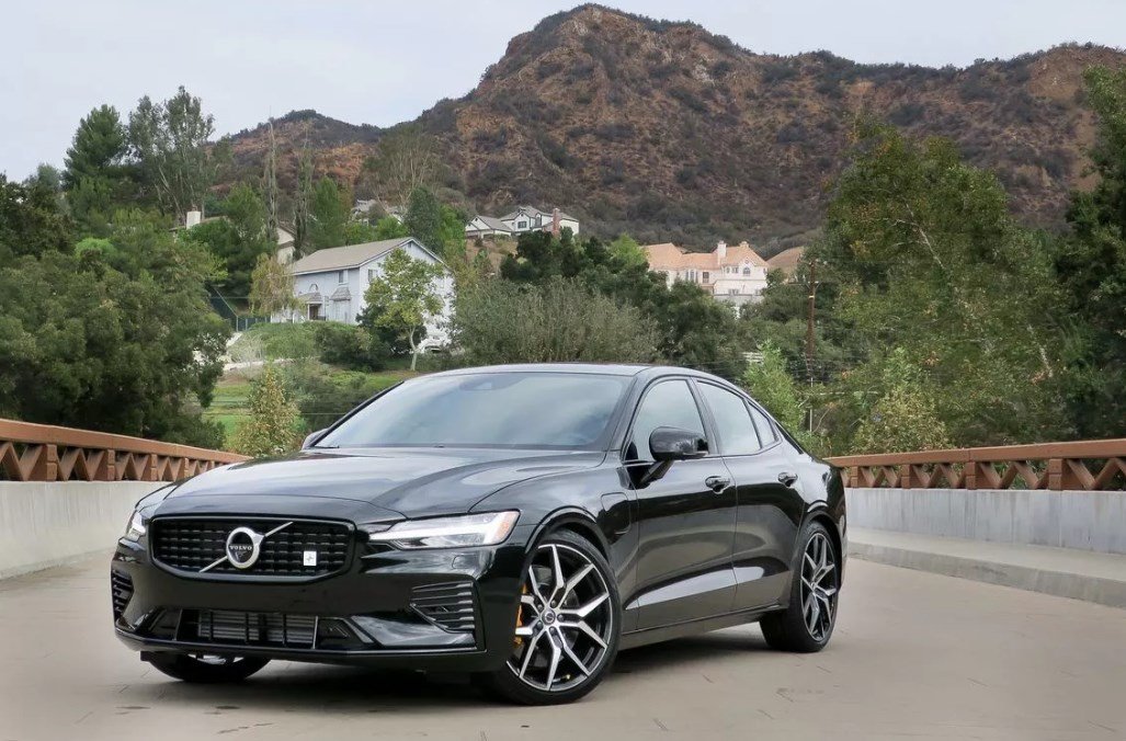 Volvo 2019 S60 marcas de coches europeos