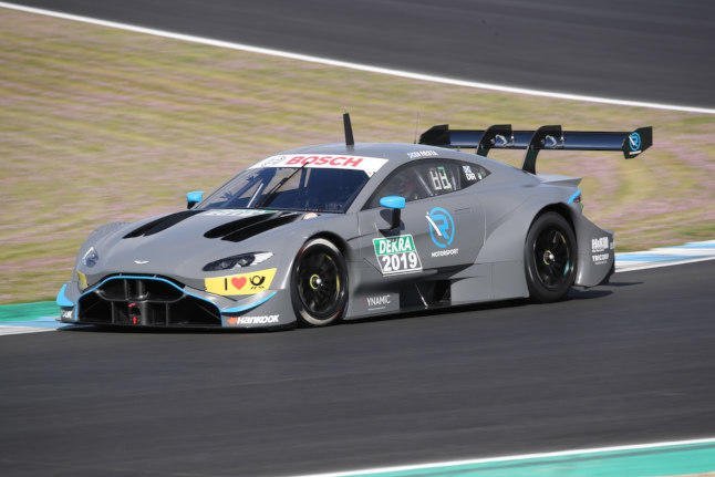 El Aston Martin Vantage DTM ya rueda en circuito