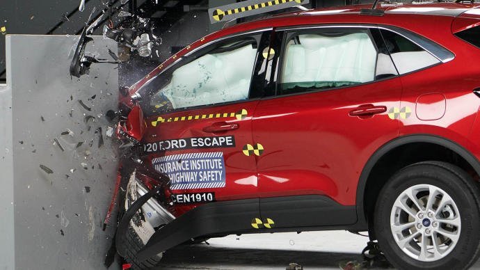 Ford Escape/Kuga 2020: este es su crash test en vdeo